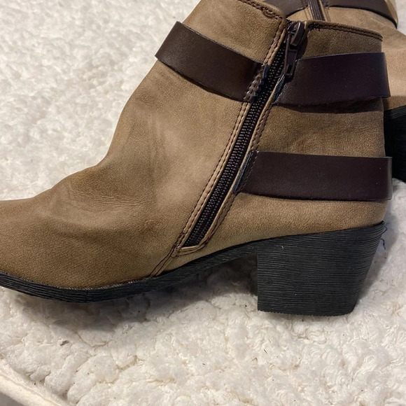 Womens Unbranded solid brown zippered ankle boots size 9 - Picture 4 of 5
